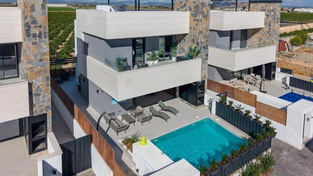 Villa Deluxe — Almendro 40 2v6 Santa Rosalia Resort dolby atmos 4k cinema Biggest pool in the almendro line up ! pool table ! & Much more !
