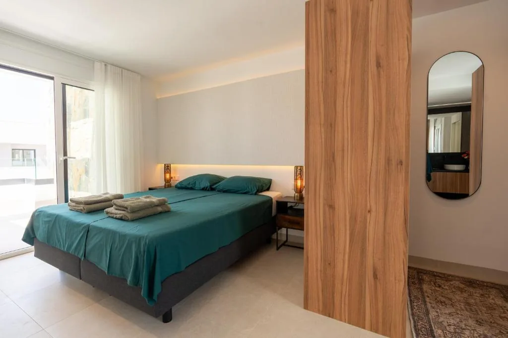 Almendro Villa 2V12 with heated pool at Santa Rosalia Resort