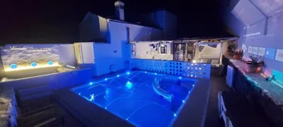 ALOELUX VILLA 2 ! - Private Villa with POOL , 2 jacuzzis, cinema, Balinese bed, wonderful view, art desing villa — 照片 2