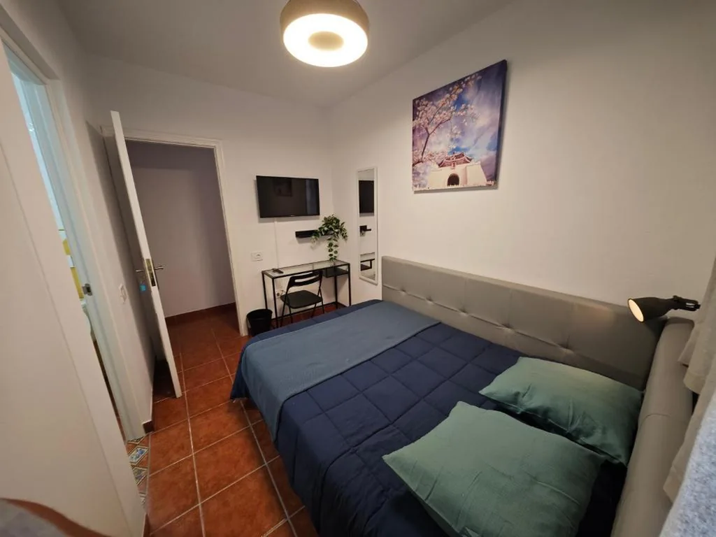 Double Room — Alojamiento La Concha