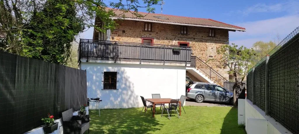 Casa de 3 dormitorios — Alojamiento rural, jardín, a 25 minutos de Bilbao, parking gratuito