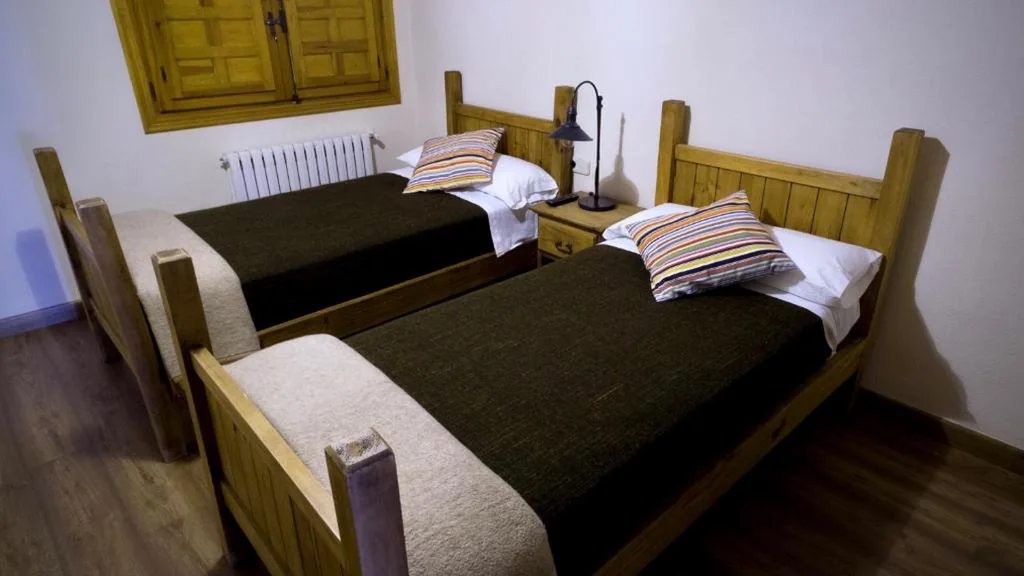 Tweepersoonskamer met 2 bedden — Alojamiento Rural La Gerencia - Casa Evelia