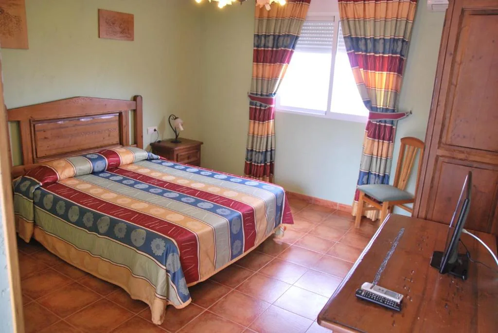 Quarto Duplo - 1 ou 2 camas — Alojamiento Rural Los Delfines