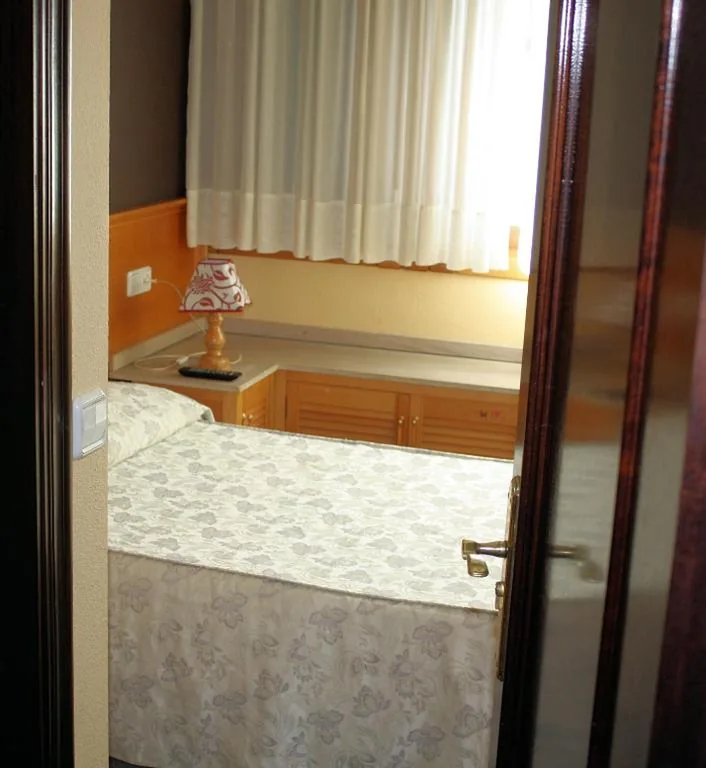 Camera doppia con letto supplementare — Alojamientos ALBOR I
