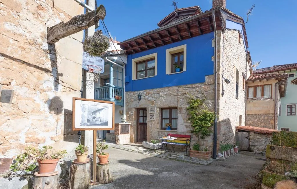 Casa Unifamiliar de 3 dormitorios — Alojamientos Casa Luisa