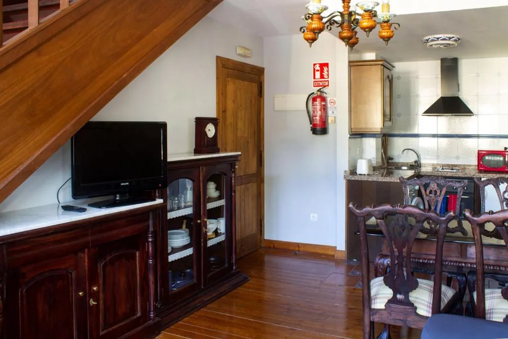 2-Bedroom Standard Apartment — Alojamientos Cenera