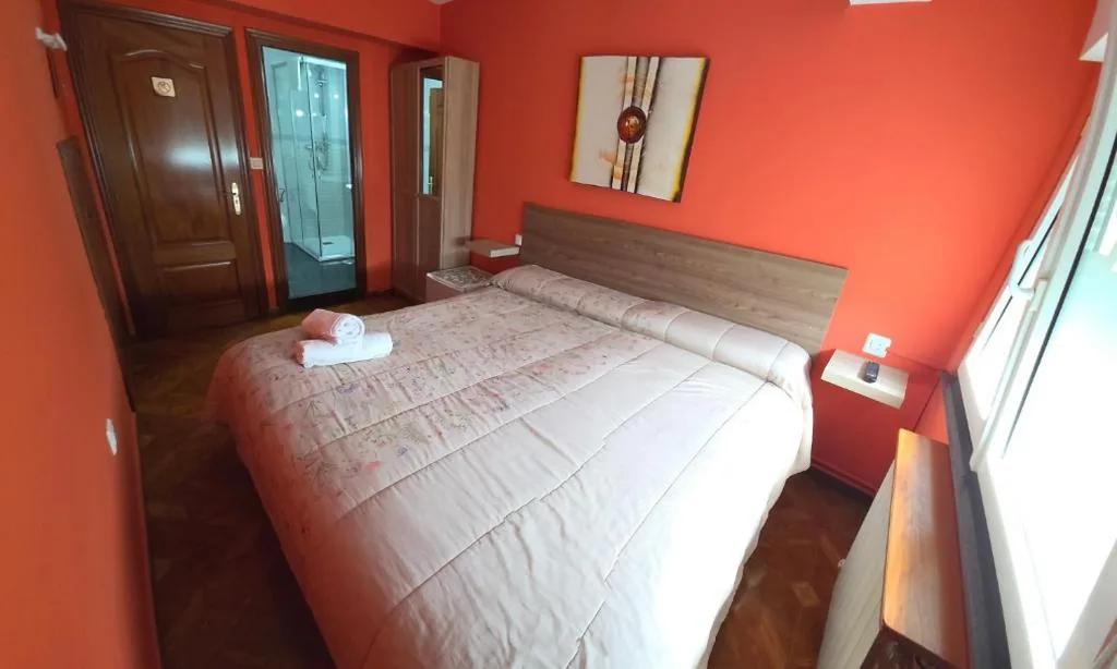Habitación Doble — Alojamientos Fermín