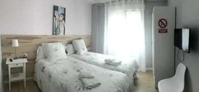 Alojamientos Iruña — Foto 12