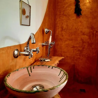 Alpujarra Guesthouse, remote off-grid mountain accommodation — 照片 8