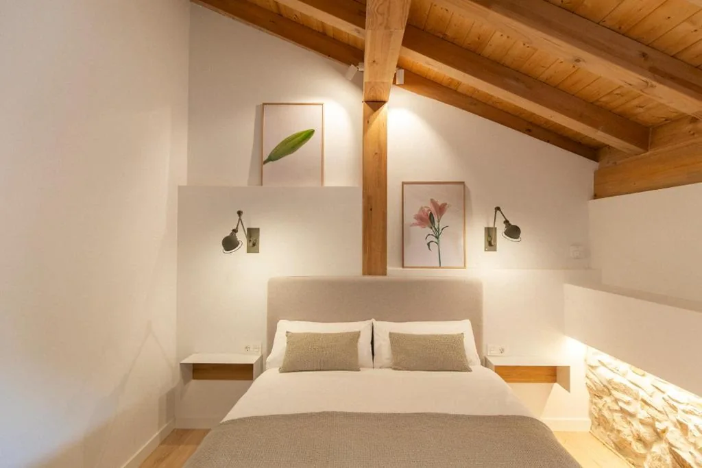 Double Room — Altzoko Ostatua