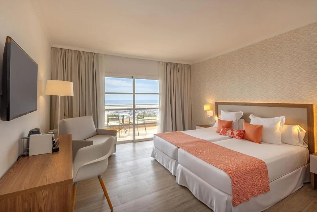Habitación Doble My Favourite Club con vistas al mar — Alua Atlantico Golf - All Inclusive