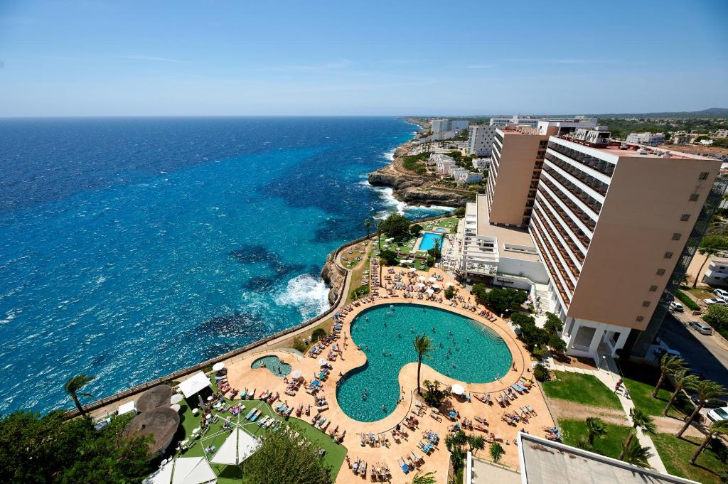 Alua Calas de Mallorca Resort - Hyatt Inclusive Collection