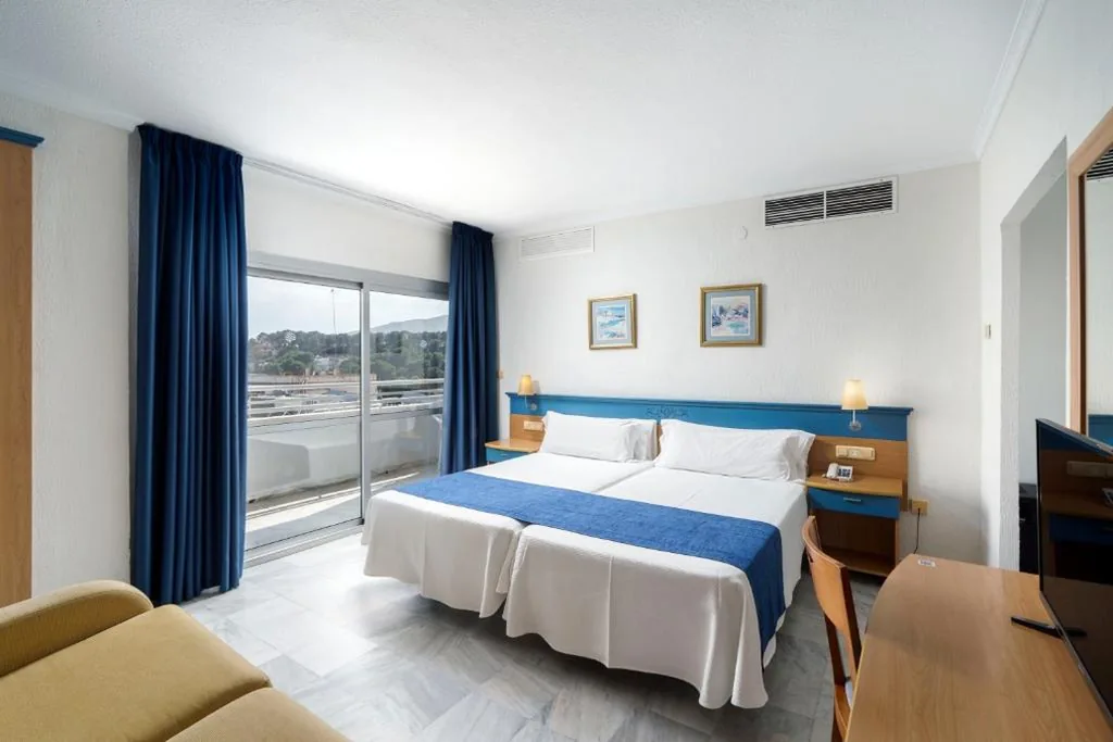 Quarto Familiar — AluaSun Costa Park
