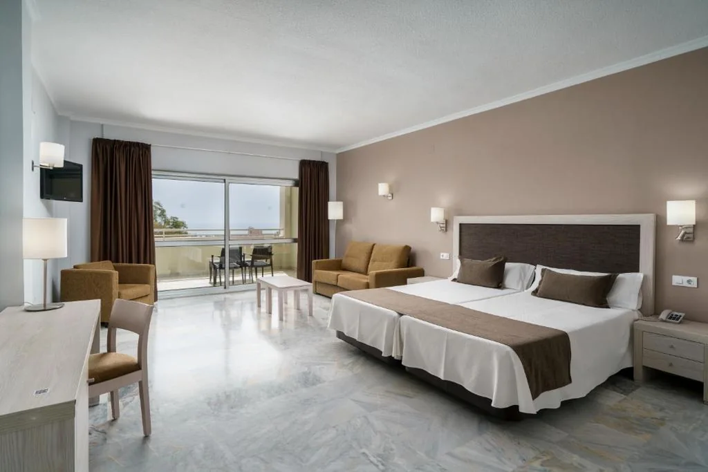 Suite Júnior — AluaSun Costa Park