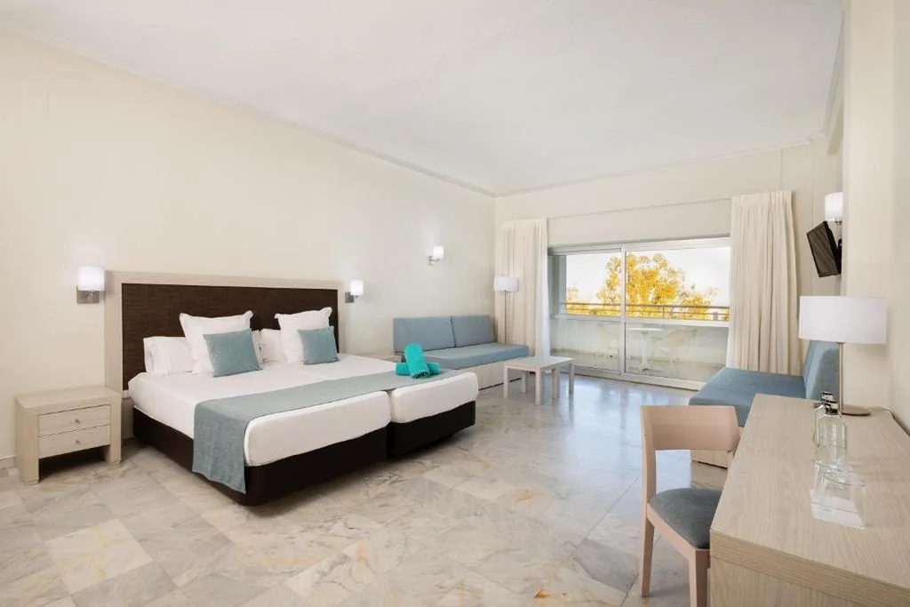 Suite Júnior Superior — AluaSun Costa Park