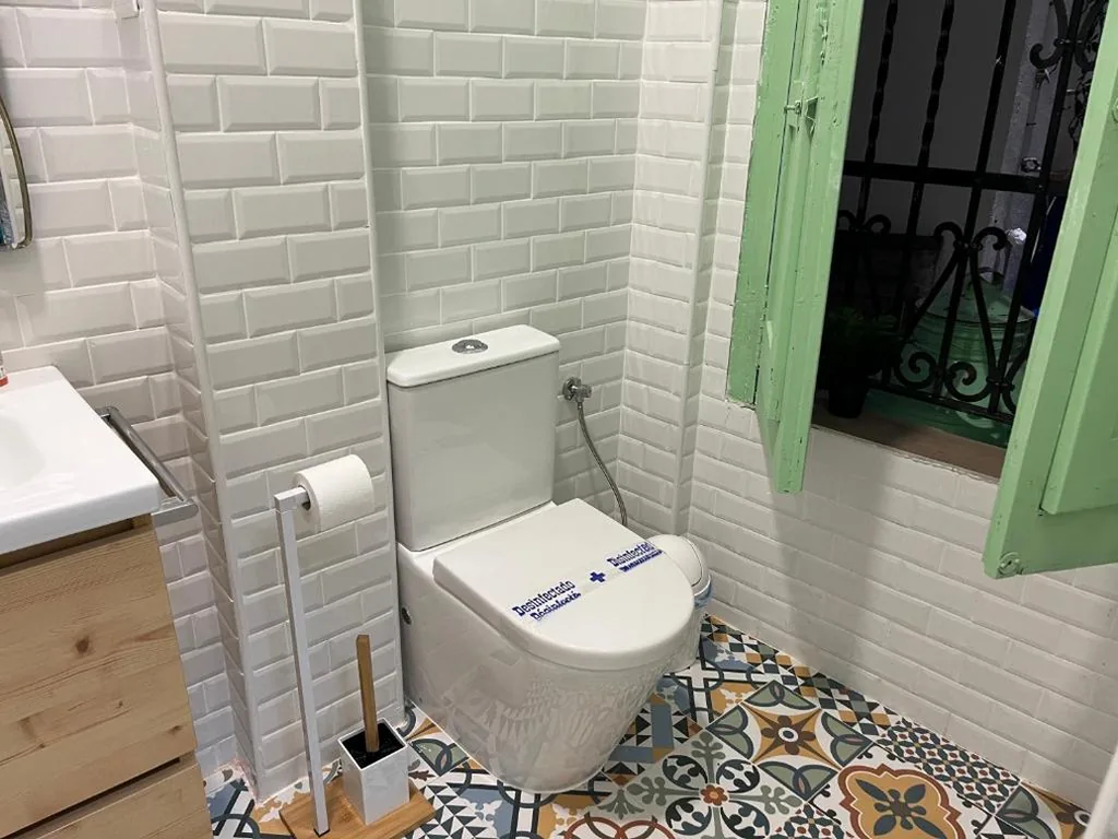 Chambre double avec salle de bains privative — Alzira Bonita Apartamento Amarillo