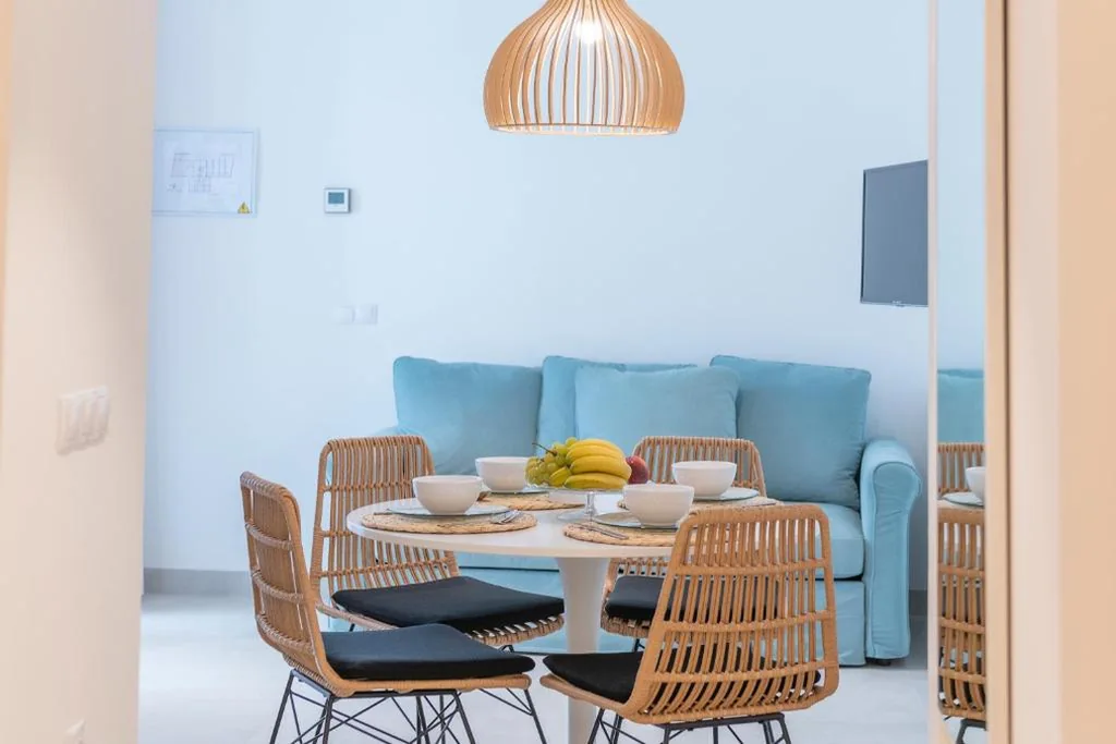 Habitación Familiar — Alzocaire Hostal Boutique