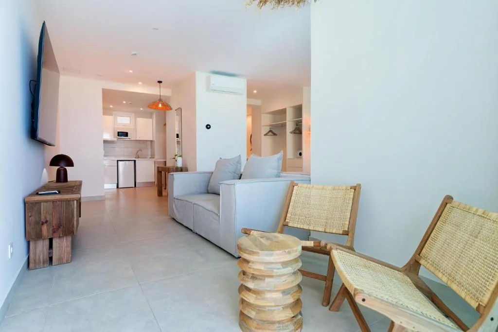 Suite Junior avec piscine privée — Amadores View - Adults only