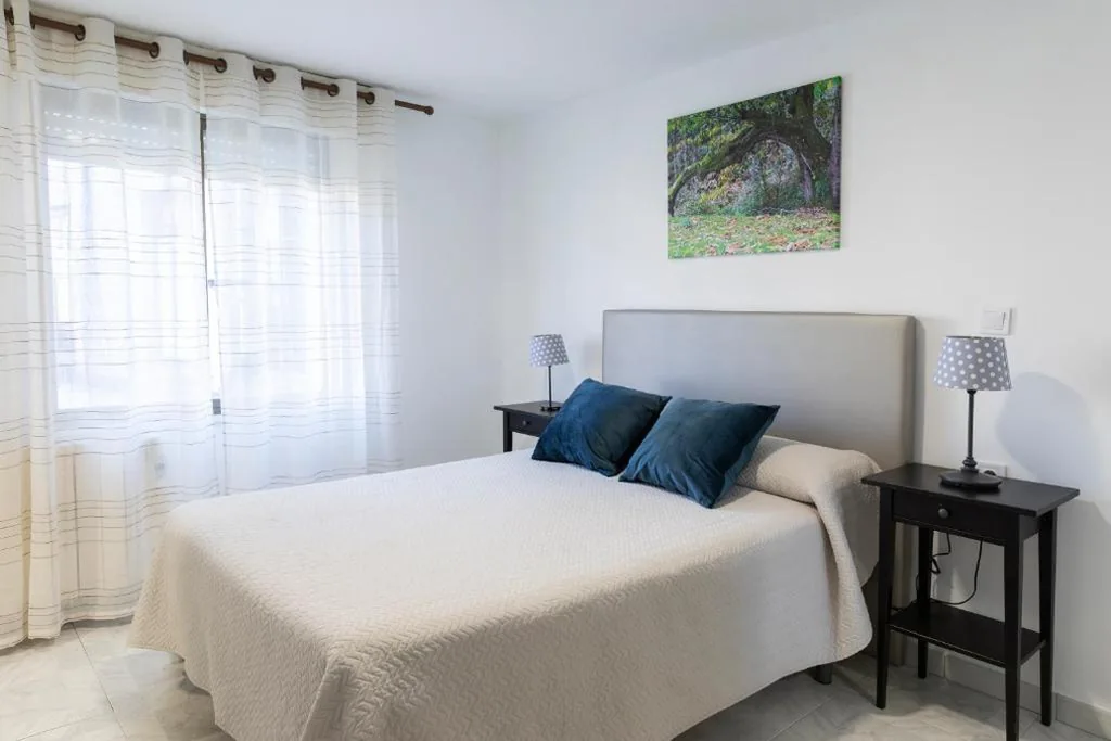 Camera doppia con bagno privato — Amarantos