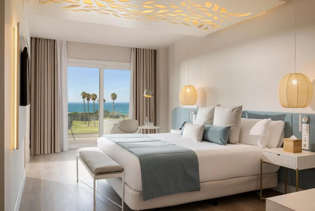 Suite junior con vista mare The One Dolce Vita — Amare Beach Hotel Sancti Petri - Adults Recommended