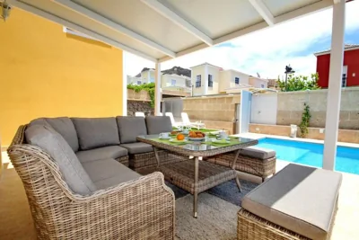 Amazing 5-bedroom villa in Costa Adeje — 写真 10