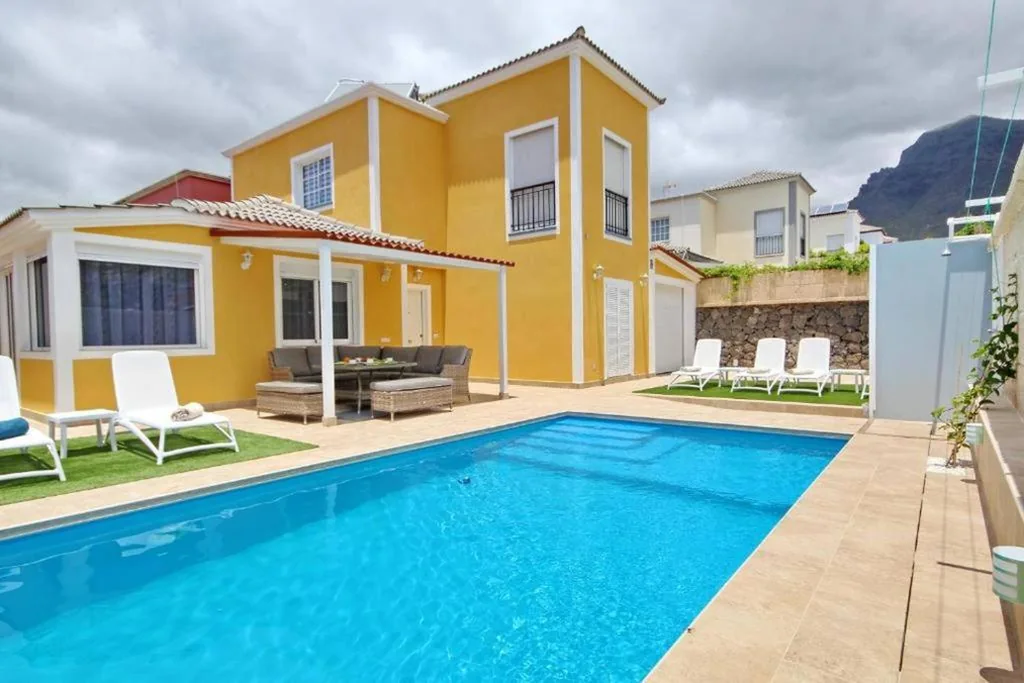 ヴィラ — Amazing 5-bedroom villa in Costa Adeje