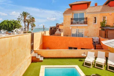 Amazing villa by the beach with private pool — foto 9