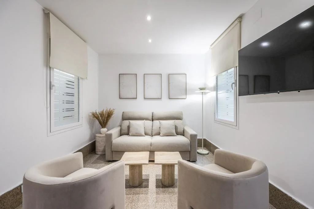 Apartamento de 1 dormitorio — AmazINN Places Embajadores VI