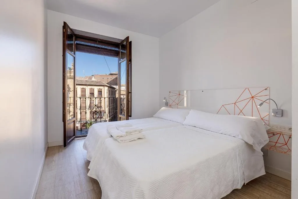 Habitación Familiar — AMC Granada