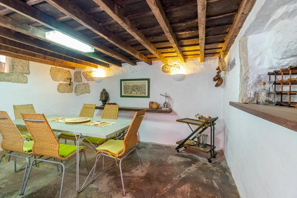 Huis met 3 slaapkamers — Amiga Mia Traditional House