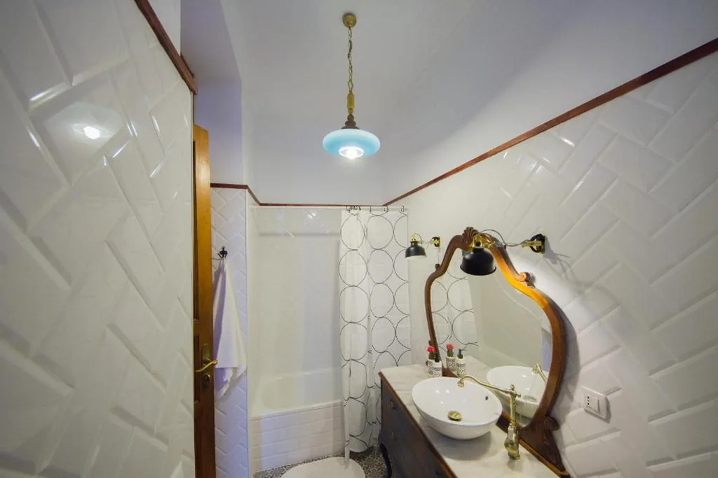 Habitación Individual con baño privado externo — Aminta Home charmy rooms in Vegueta