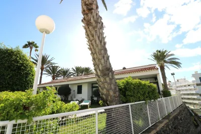 Amplio Bungalow con Piscina climatizada cerca del Yumbo y a pasos de Playa del Inglés — foto 8
