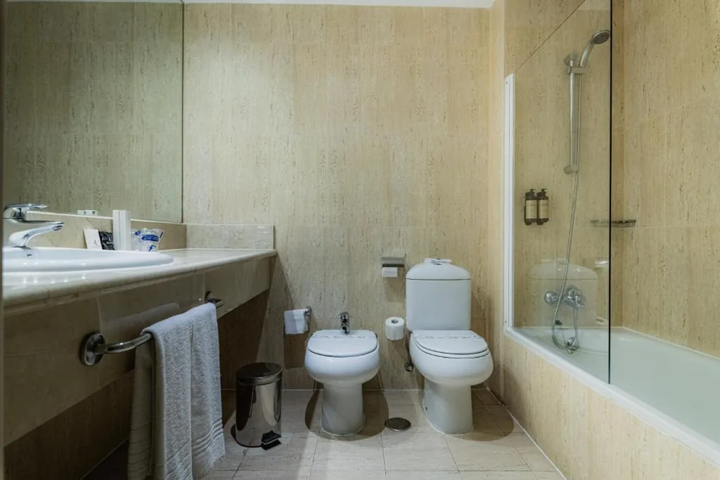 Chambre Double Supérieure - 1 ou 2 lits — Amura Alcobendas