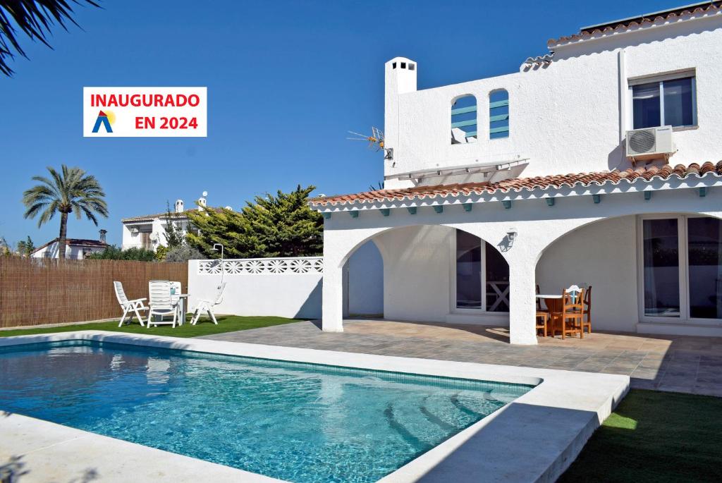 Anacasa Villa Xalana les Marines CH4400