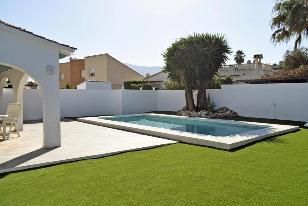 Anacasa Villa Xalana les Marines CH4400