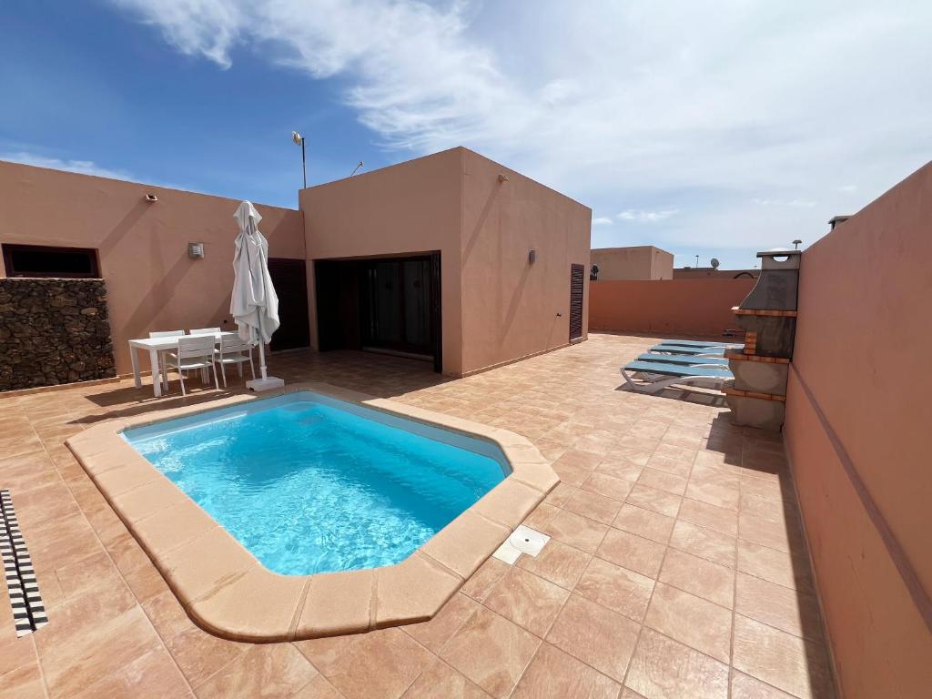 Anahi Homes Corralejo - Villa Brezo 1