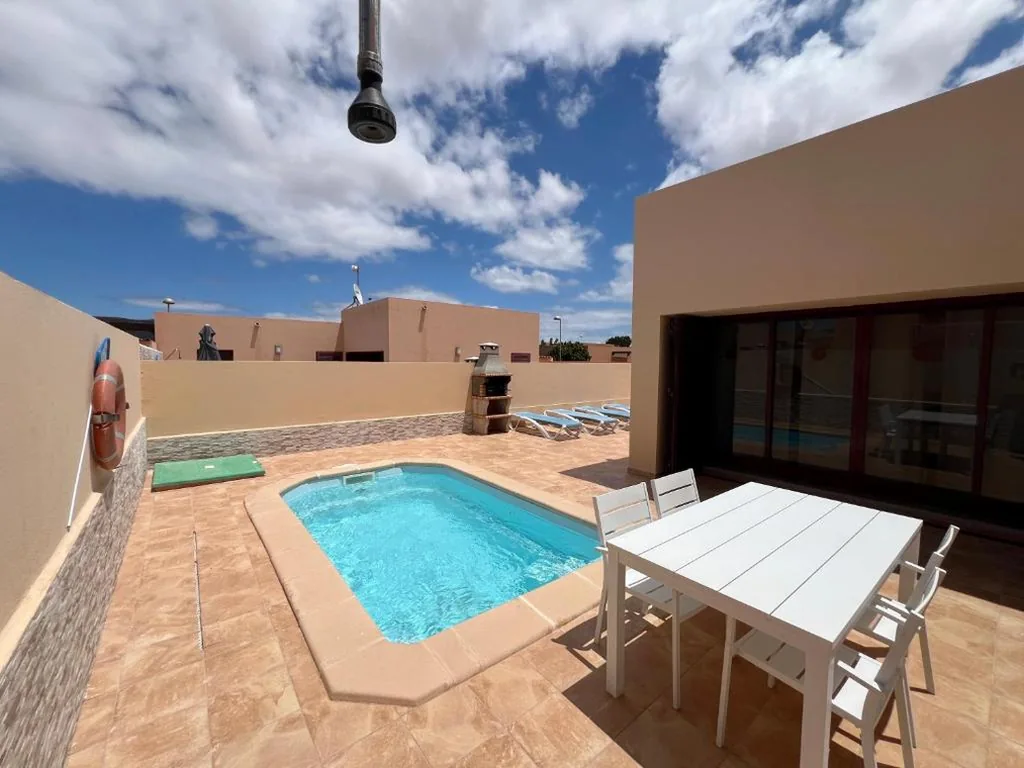 Villa com 2 quartos — Anahi Homes Corralejo - Villa Dracaena 2