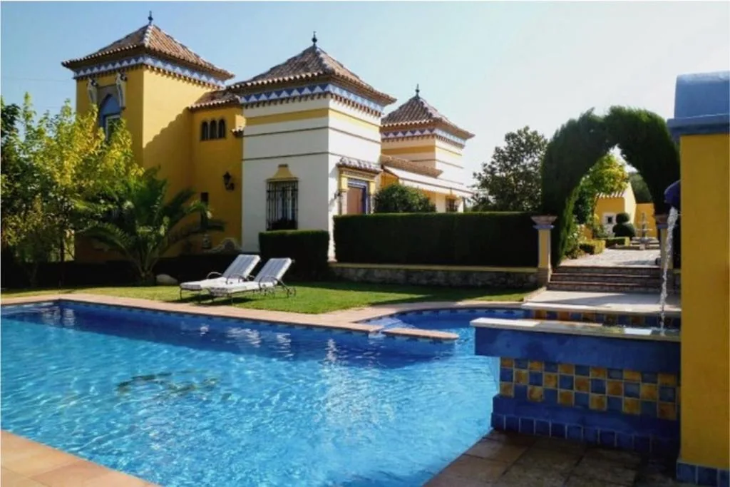 Villa Deluxe — Andalusian experience