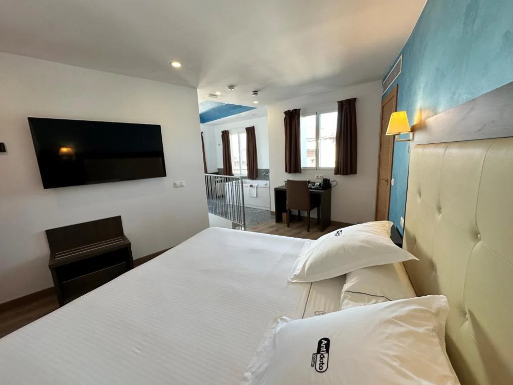 Deluxe-Familiensuite — Antídoto Rooms Zocodover Check-in on line