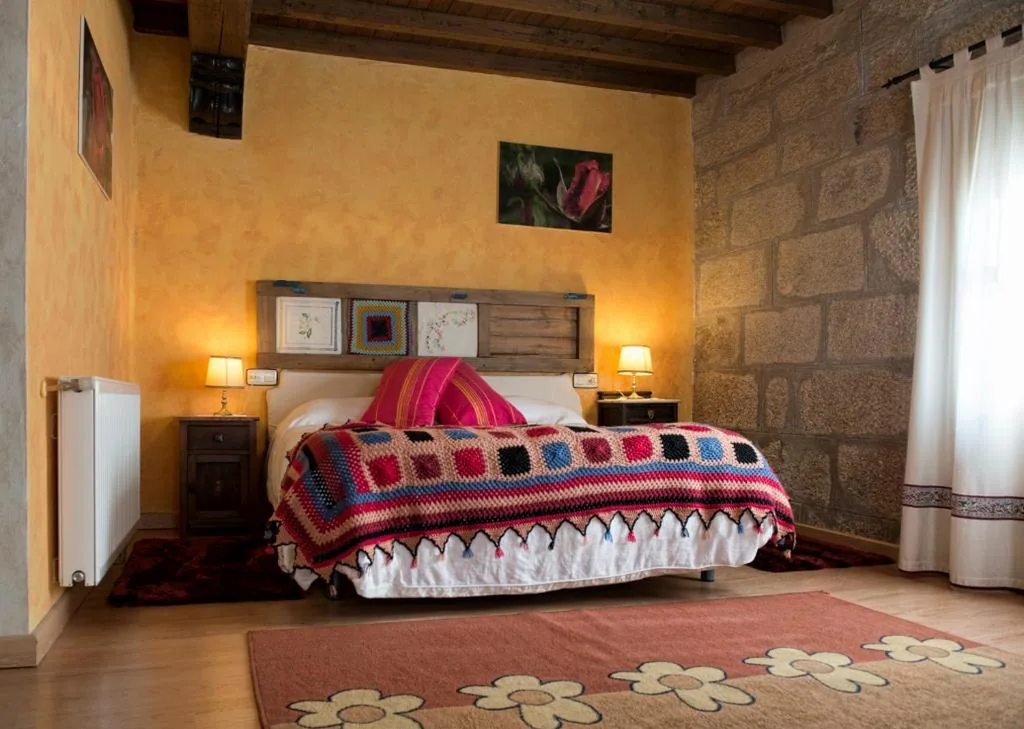 Quarto Duplo Standard com varanda - 1 ou 2 camas — Antigua Posada, Valle del Jerte