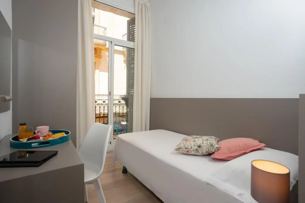 单人间 — Antonios Hostal