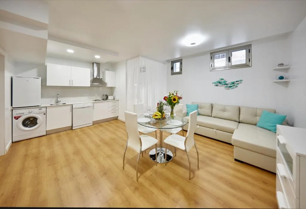 Apartamento - Semisótano — Apart-hotel Happy Life