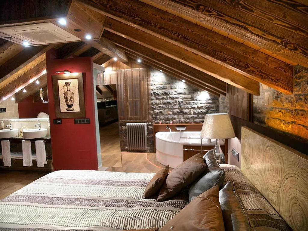 Suite — Aparta-Hotel Puertolas