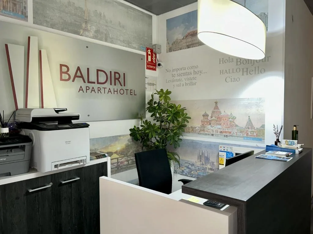 Deluxe Apartment — Apartahotel Baldiri