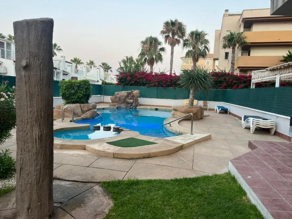 Estudio — Apartahotel La Rotonda Cabo Roig Orihuela Costa Near the Beach and Leisure Area