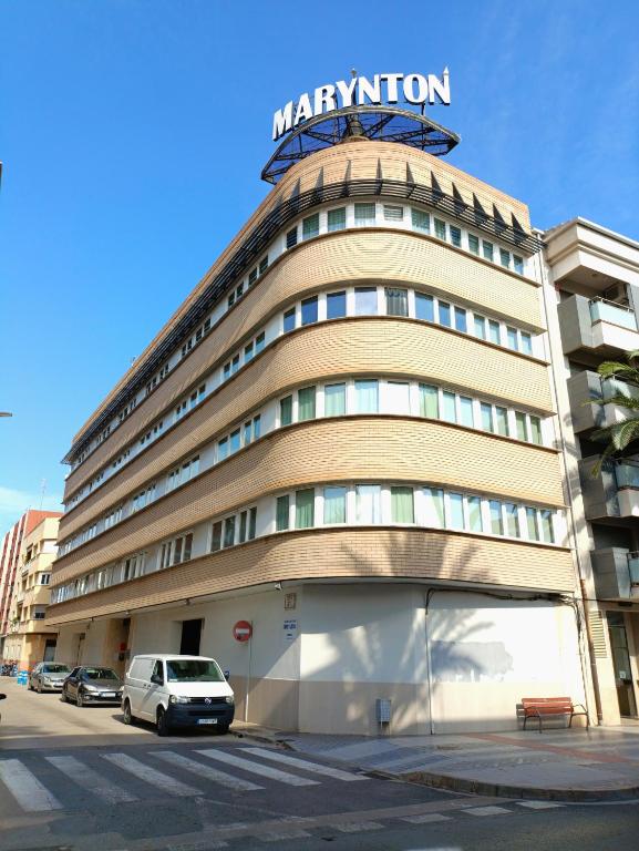 Apartahotel Marynton Iberflat - Operated by HostyKey