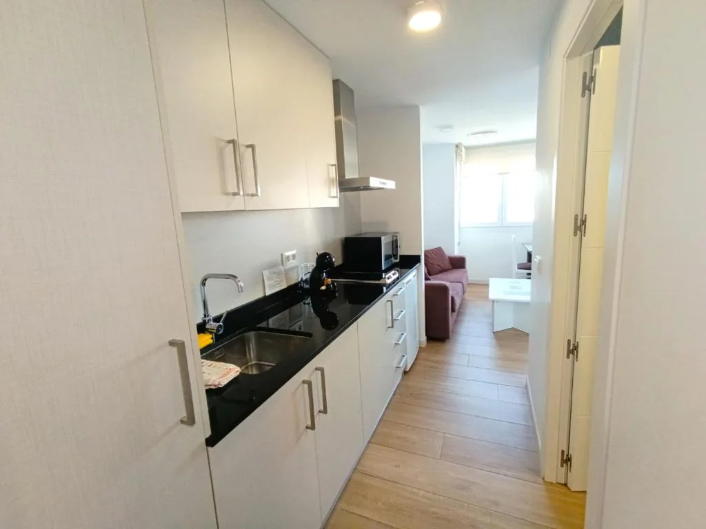 Appartamento Deluxe con 1 camera da letto e vista sull'oceano — Apartahotel Marynton Iberflat - Operated by HostyKey