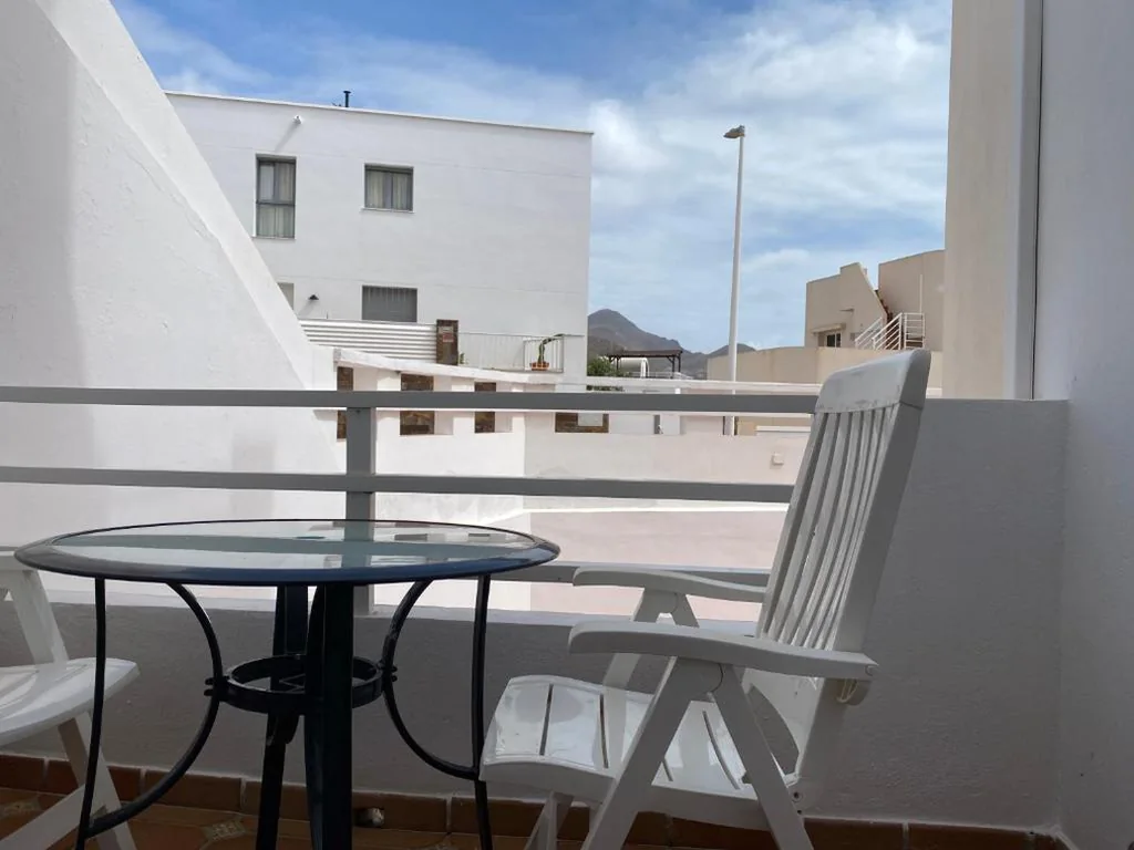 Klassiek appartement met 2 slaapkamers en balkon — Apartahotel Vistamar San José
