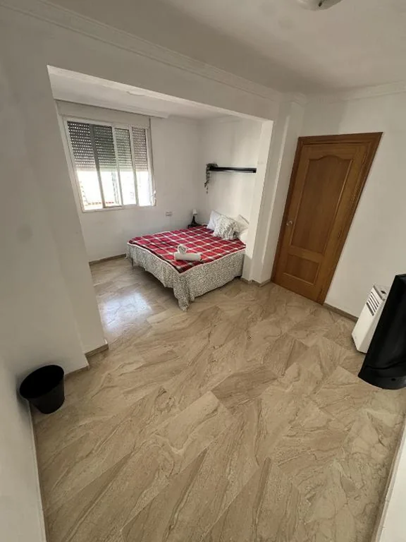 Camera matrimoniale con bagno privato — Apartament Mediteranean