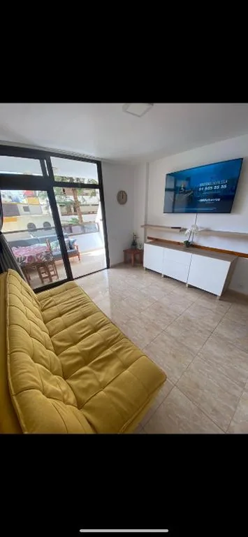 Apartamento com vista para a piscina — Apartament Modern 1 Playa del Ingles